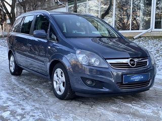 Opel Zafira foto 7