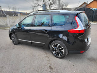 Renault Grand Scenic foto 3