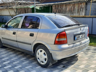 Opel Astra foto 3