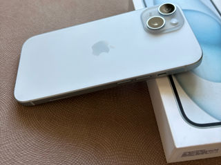 iPhone 15 128 gb foto 3