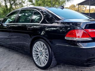 BMW 7 Series foto 6