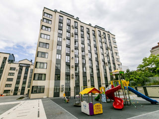 Apartament cu 2 camere, 80 m², Centru, Chișinău foto 16