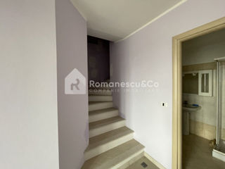 Apartament cu 4 camere, 200 m², Buiucani, Chișinău foto 4