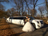 limuzina  pentru nunta dumneavoastra foto 2