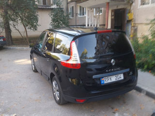 Renault Grand Scenic foto 4