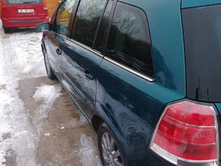 Opel Zafira foto 5