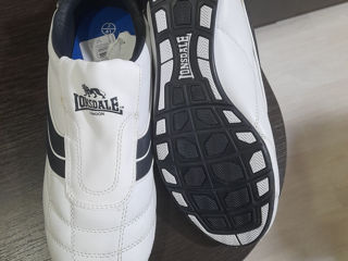 Ghete de fotbal mărimea 38 Adidas,  Lonsdale 350 lei foto 5