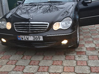 Mercedes C-Class