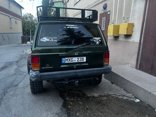 Jeep Cherokee foto 3