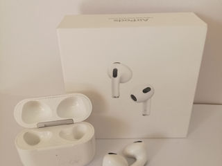 Casti Air Pods 3, Pret - 1990 lei