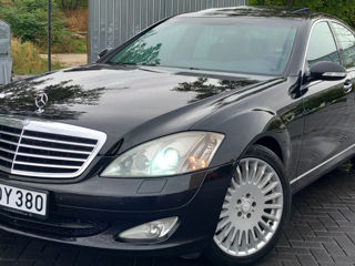 Mercedes S-Class