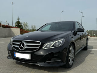 Mercedes E-Class foto 1