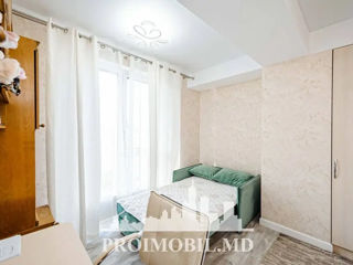 Apartament cu 2 camere, 70 m², Centru, Chișinău foto 12