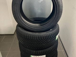 Всесезонные шины Nexen 255/45/R19. 2024 год