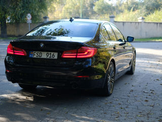 BMW 5 Series foto 3