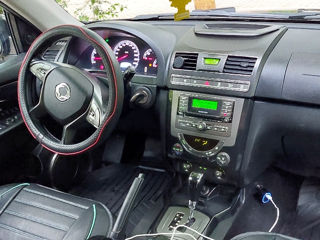 Ssangyong Rexton foto 6