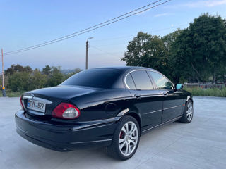 Jaguar X-Type foto 4