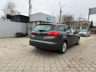 Ford Focus foto 3