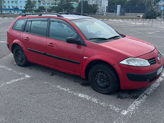 Renault Megane foto 2