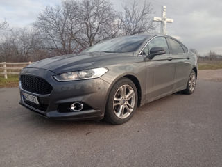 Ford Fusion foto 6