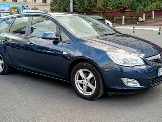 Opel Astra foto 2