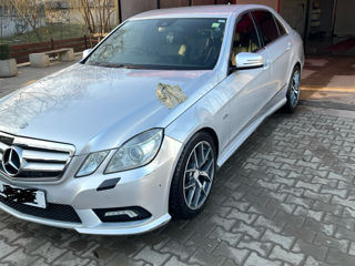 Mercedes E-Class foto 4