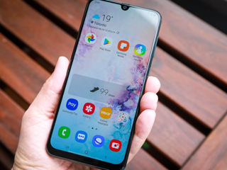 Vind Samsung Galaxy A50 in stare lucratoare