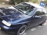 Alfa Romeo 146 foto 3