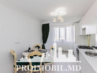 Apartament cu 3 camere, 100 m², Botanica, Chișinău foto 2