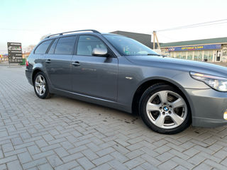 BMW 5 Series foto 3