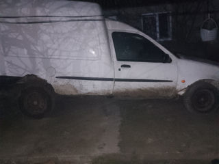 Ford Courier foto 3