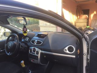 Renault Clio foto 8