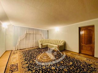 Apartament cu 5 camere sau mai multe, 198 m², Centru, Chișinău foto 4