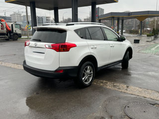 Toyota Rav 4 foto 9