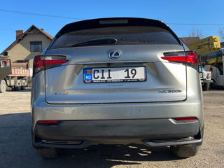 Lexus NX Series foto 6