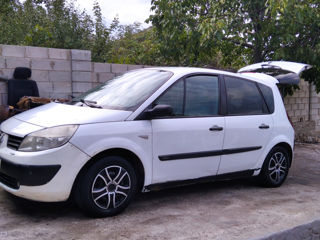 Renault Scenic foto 9