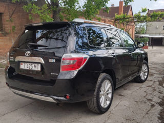 Toyota Highlander foto 2