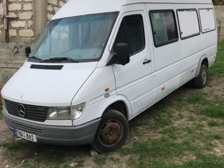 Mercedes Sprinter 412 TDI foto 2