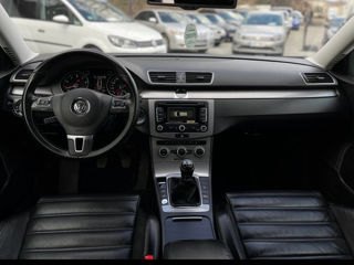 Volkswagen Passat foto 4