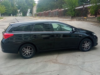 Toyota Auris foto 2