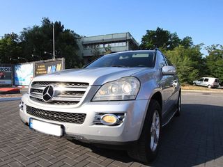 Mercedes GL Class foto 2