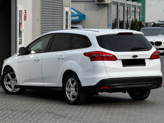 Ford Focus foto 3