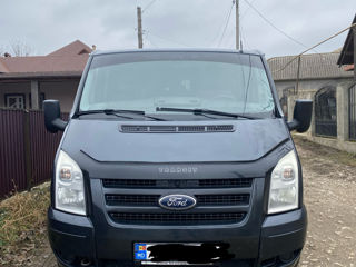 Ford Transit foto 2