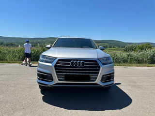 Audi Q7 foto 2