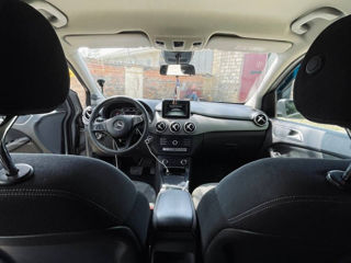 Mercedes B-Class фото 4