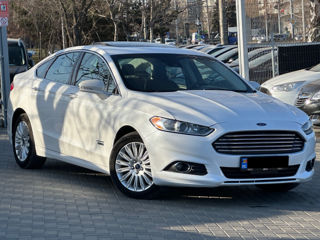 Ford Fusion foto 1