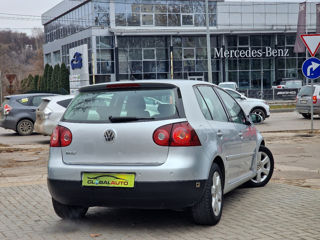 Volkswagen Golf foto 6