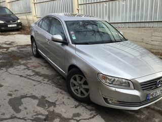 Volvo S80 foto 2