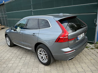 Volvo XC60 foto 2