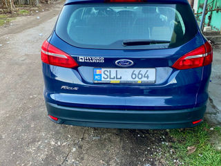 Ford Focus foto 9